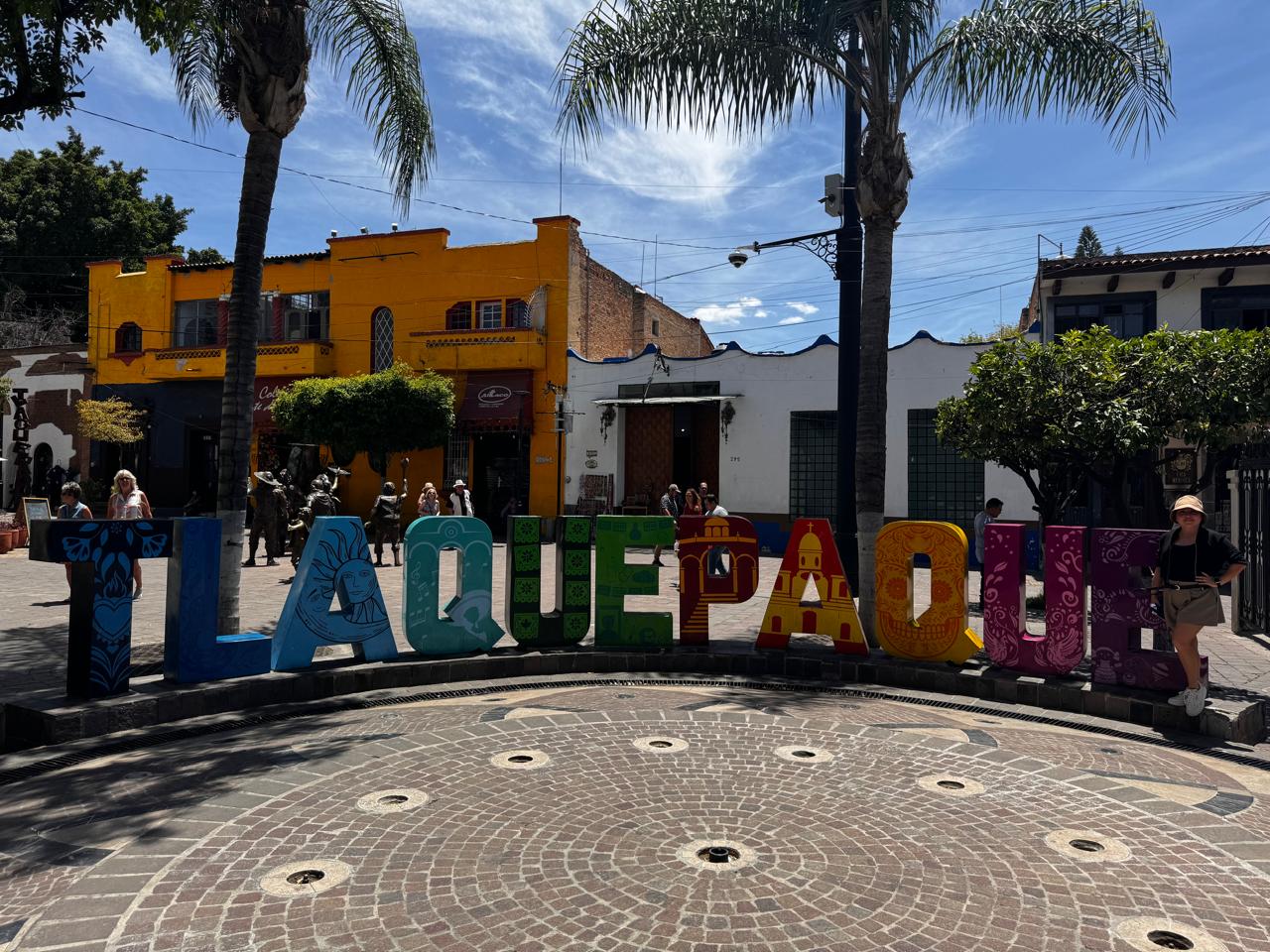 Clientes felices en la playa